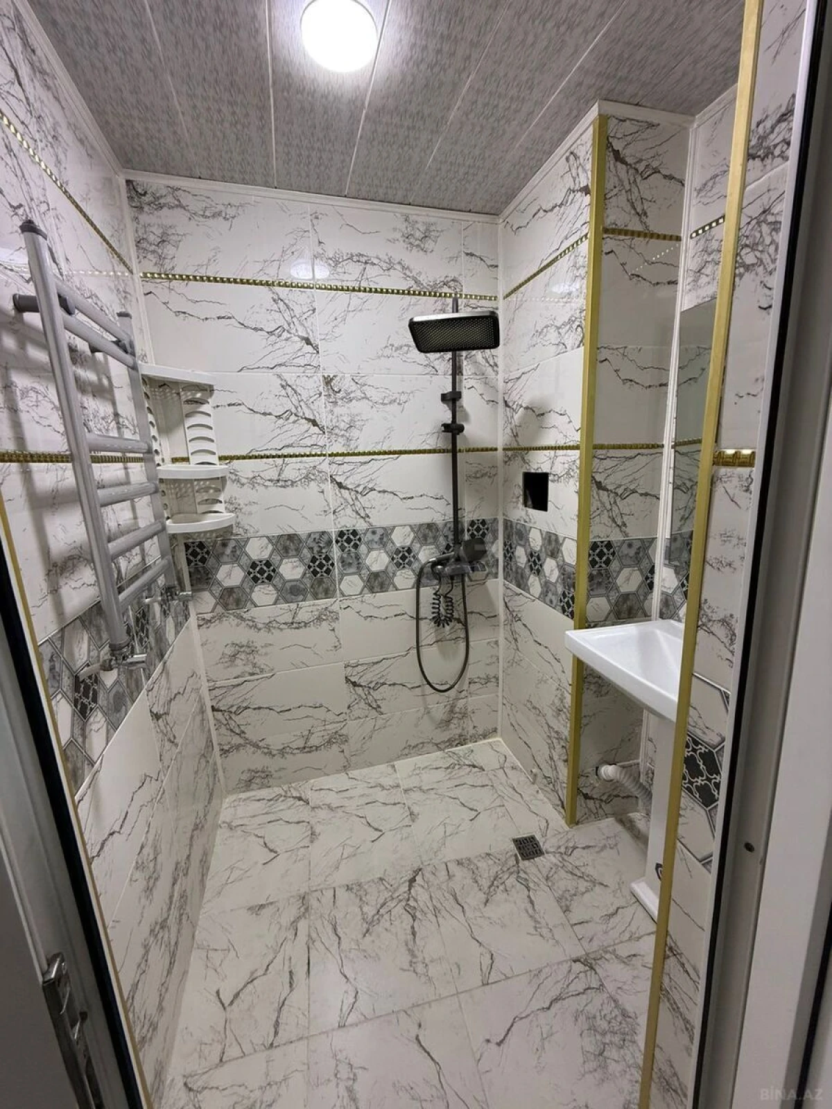 Satılır 3 otaqlı mənzil 86 m²