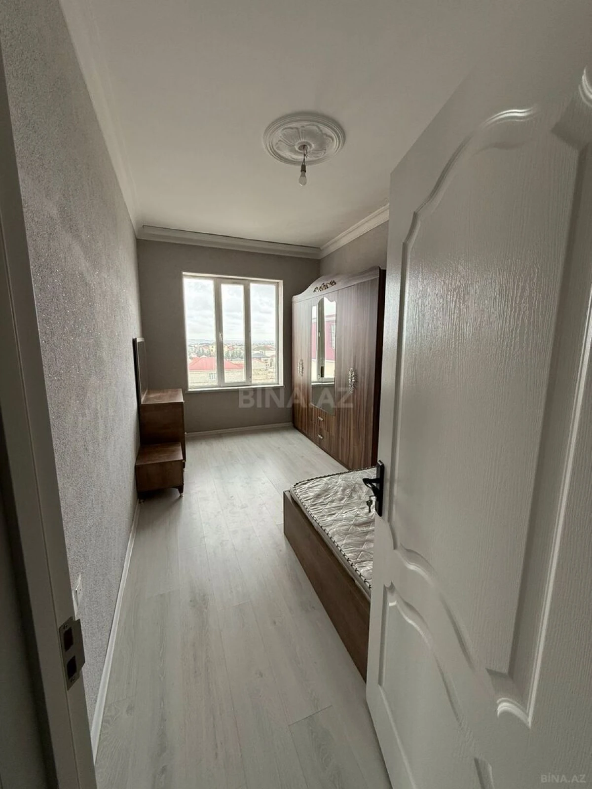 Satılır 3 otaqlı mənzil 86 m²