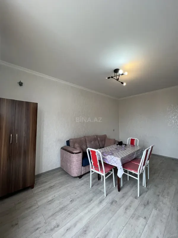Kirayə verilir 2 otaqlı mənzil 40 m²