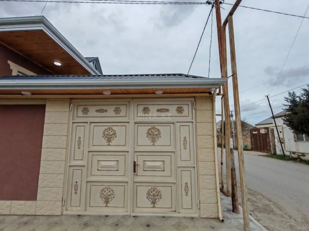 Satılır 3 otaqlı həyət evi 105 m²