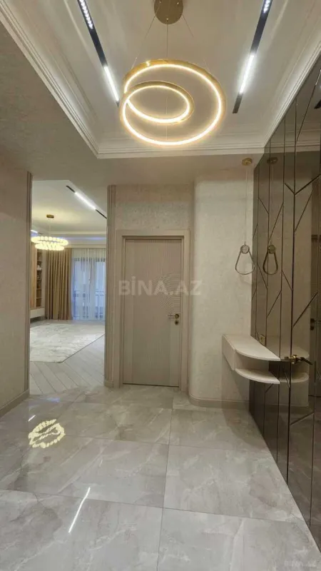 Kirayə verilir 3 otaqlı mənzil 110 m²