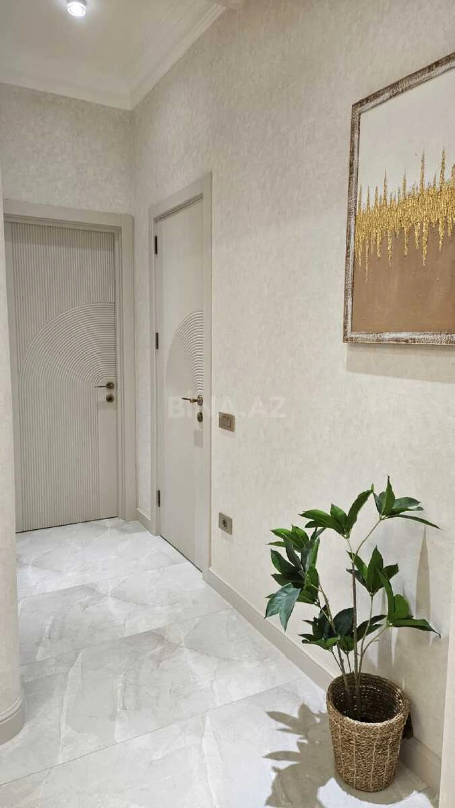 Kirayə verilir 3 otaqlı mənzil 110 m²