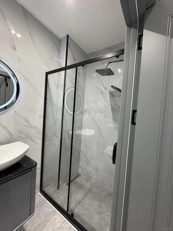 Satılır 2 otaqlı mənzil 65 m²