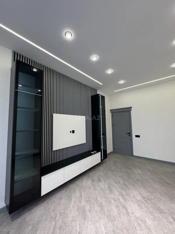 Satılır 2 otaqlı mənzil 65 m²