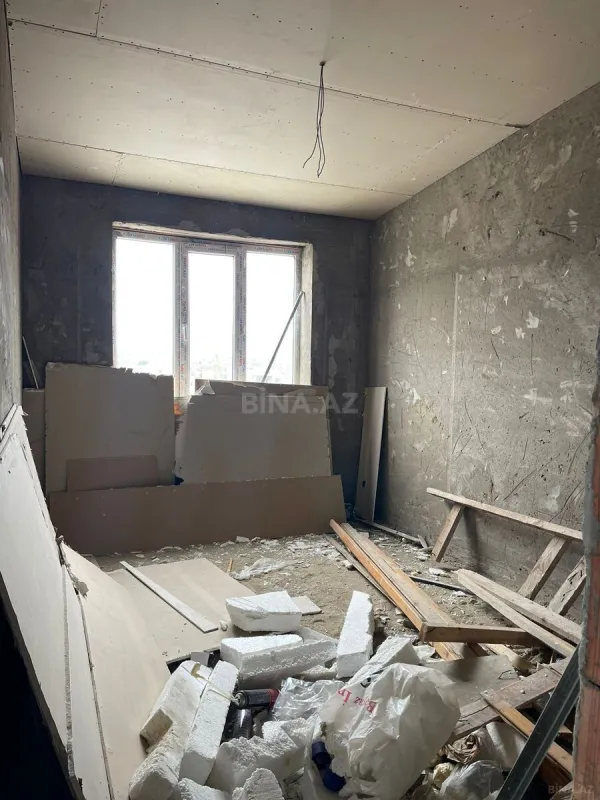 Satılır 1 otaqlı mənzil 55 m²