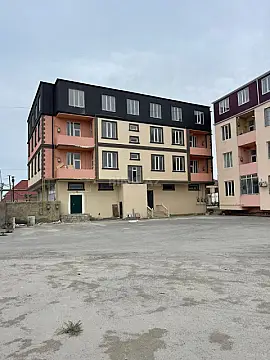 Satılır 1 otaqlı mənzil 55 m²