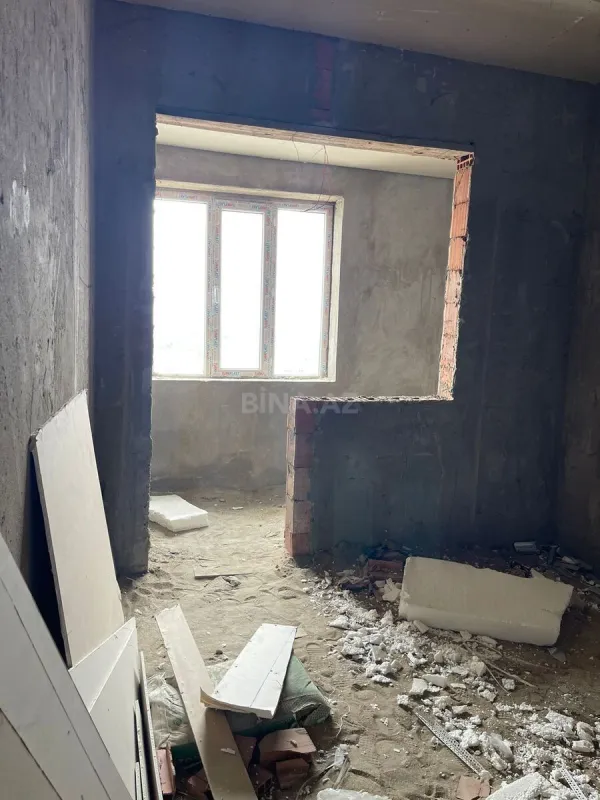 Satılır 1 otaqlı mənzil 55 m²