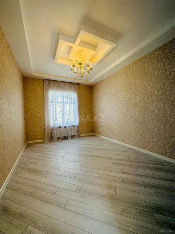 Satılır 4 otaqlı həyət evi 180 m²