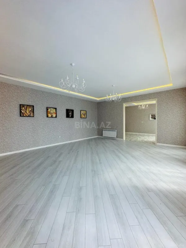 Satılır 4 otaqlı həyət evi 180 m²