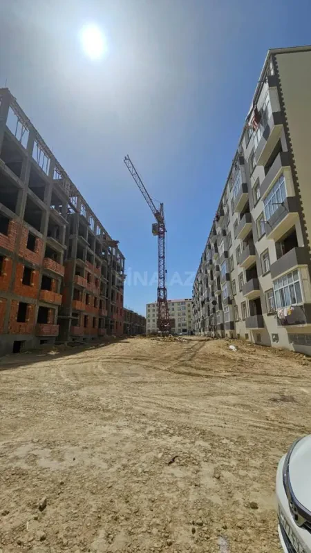 Satılır 1 otaqlı mənzil 57 m²