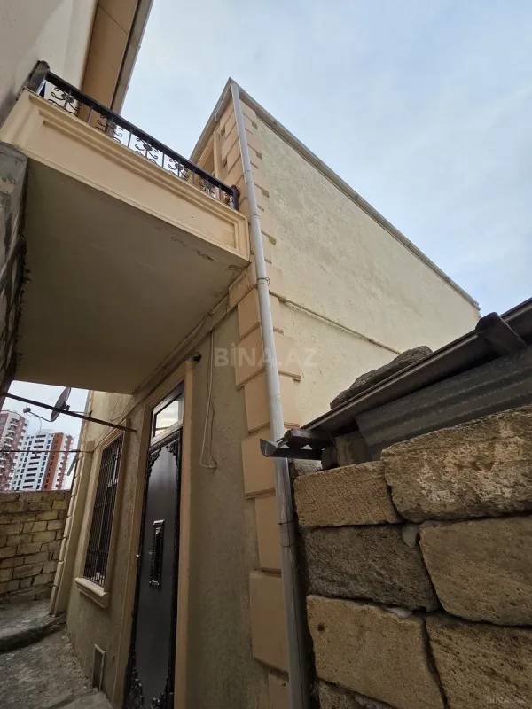 Satılır 3 otaqlı həyət evi 150 m²