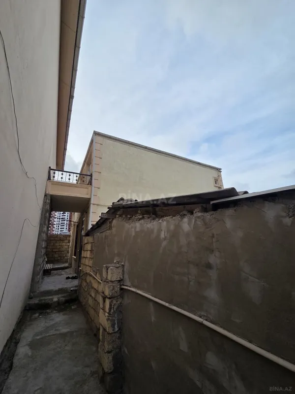 Satılır 3 otaqlı həyət evi 150 m²