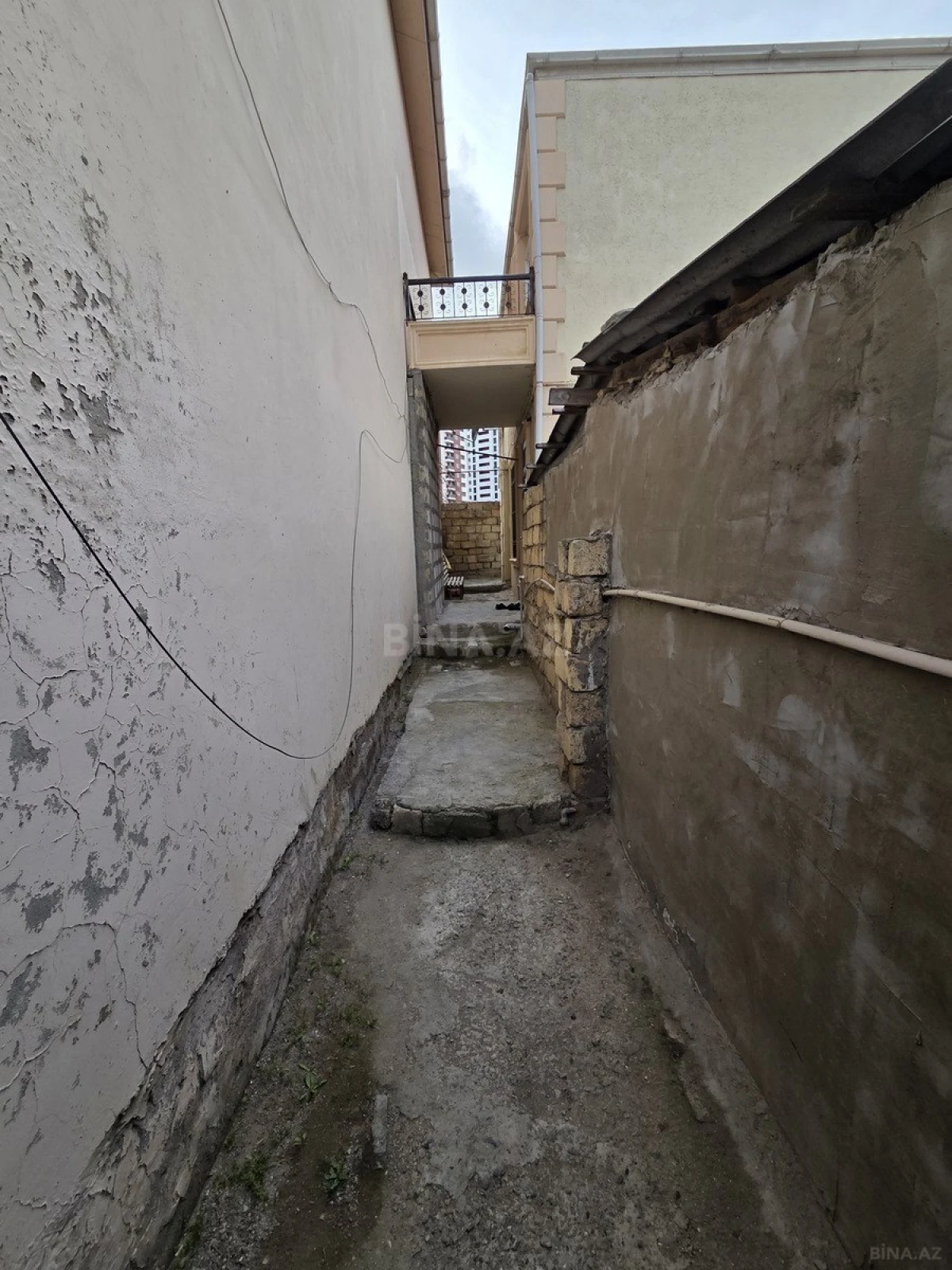 Satılır 3 otaqlı həyət evi 150 m²