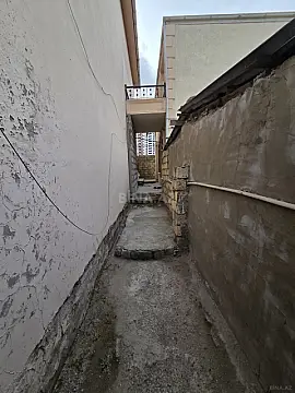 Satılır 3 otaqlı həyət evi 150 m²