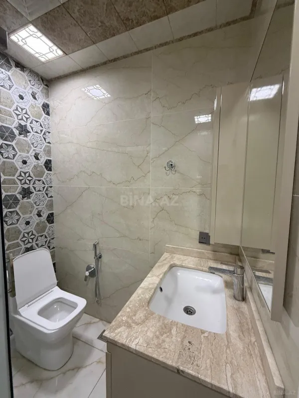 Kirayə verilir 2 otaqlı mənzil 55 m²