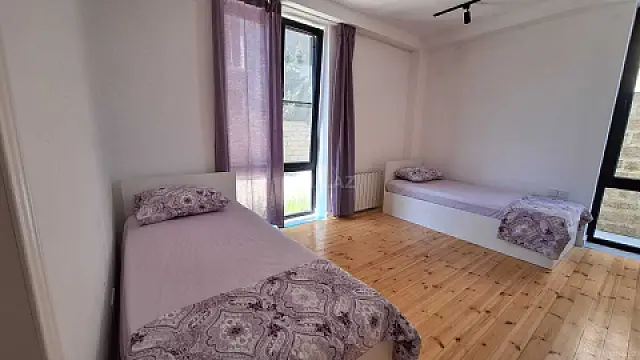 Kirayə verilir 6 otaqlı həyət evi 220 m²