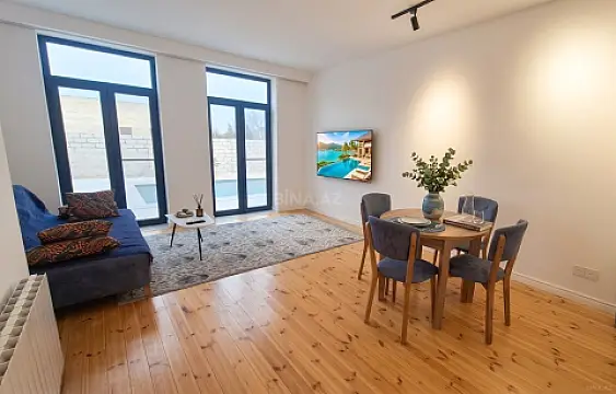 Kirayə verilir 6 otaqlı həyət evi 220 m²