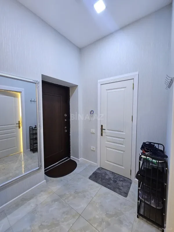 Kirayə verilir 2 otaqlı mənzil 75 m²