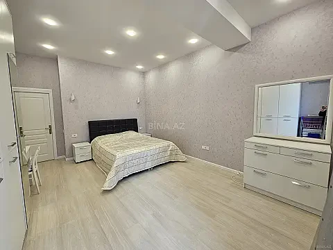 Kirayə verilir 2 otaqlı mənzil 75 m²