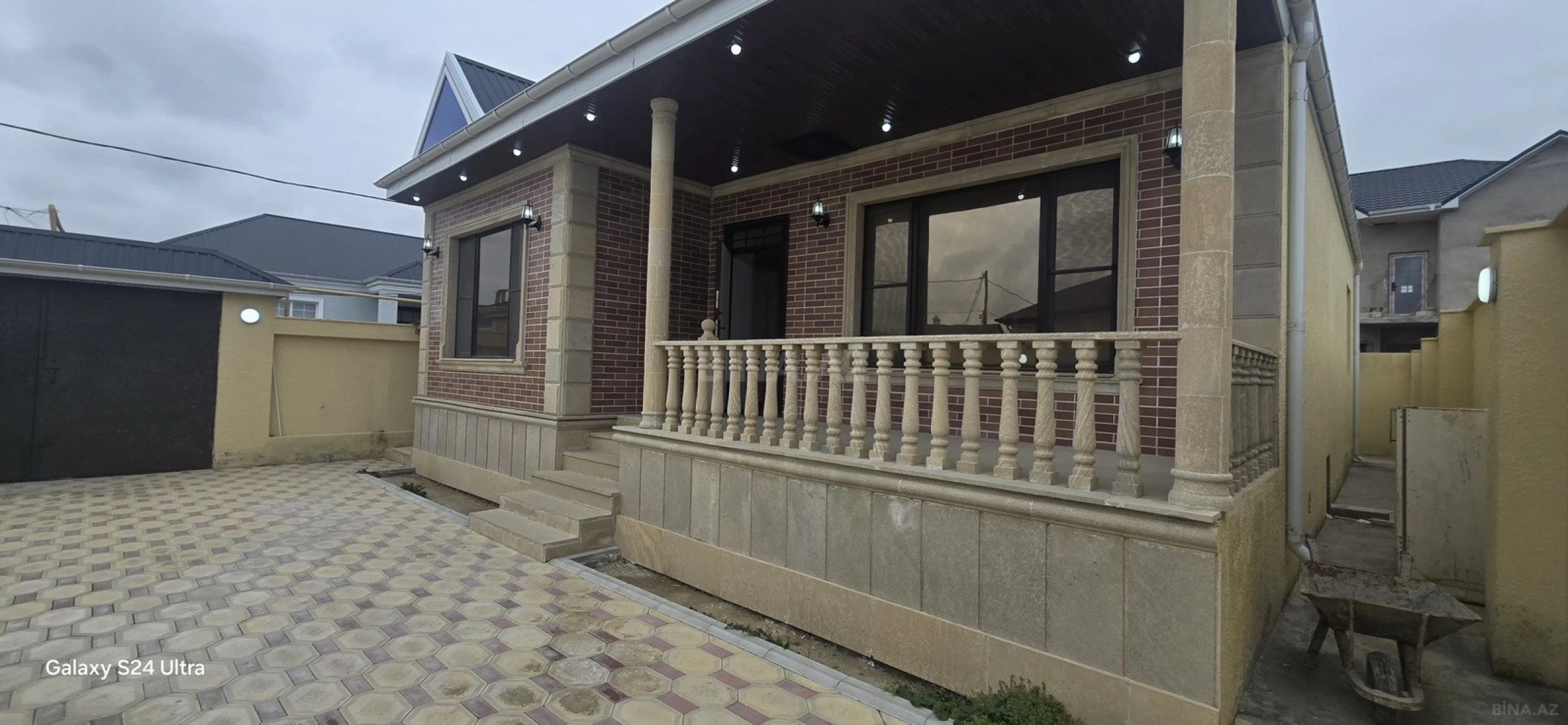 Satılır 5 otaqlı həyət evi 110 m²