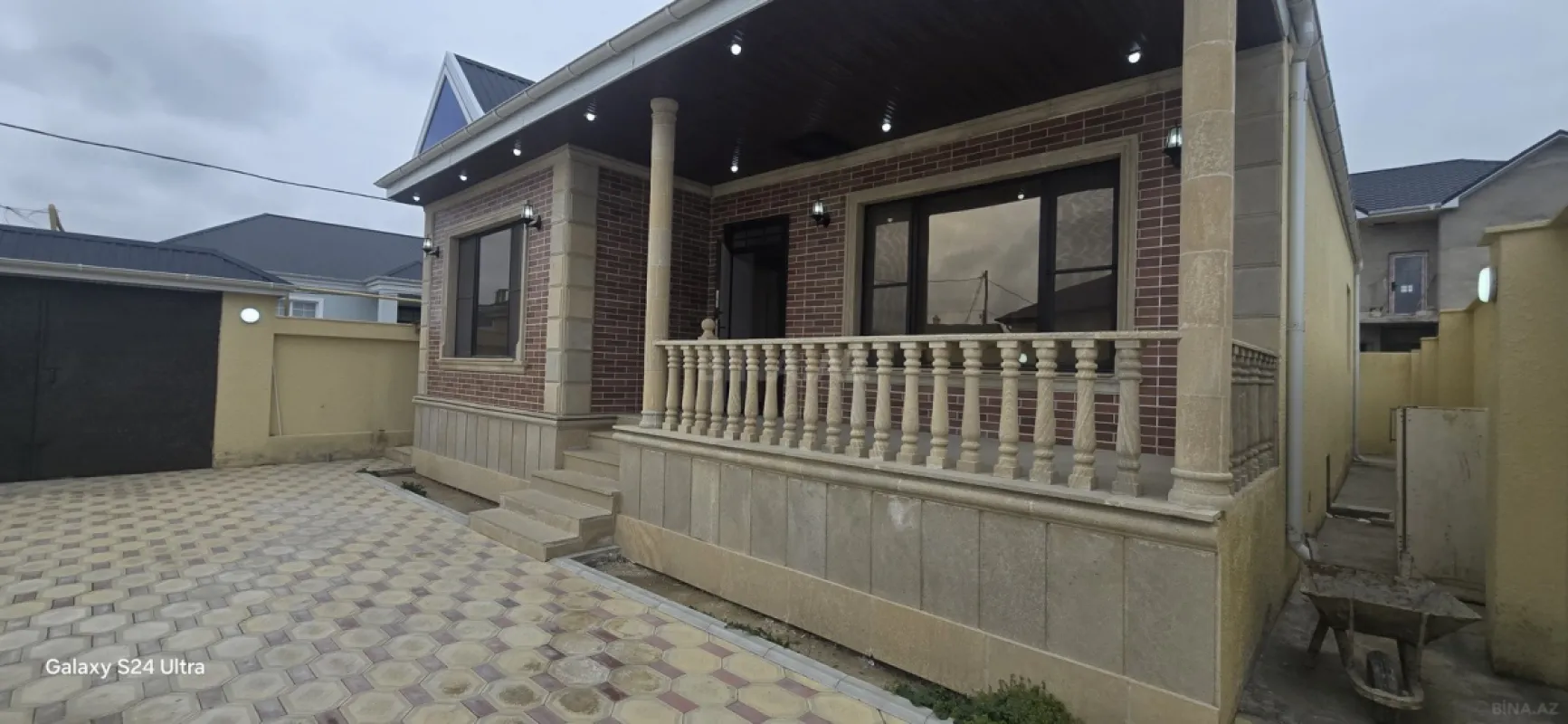 Satılır 5 otaqlı həyət evi 110 m²