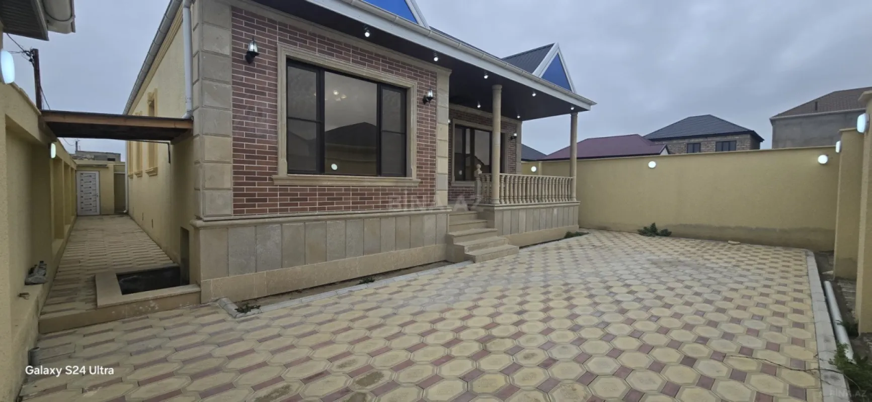 Satılır 5 otaqlı həyət evi 110 m²