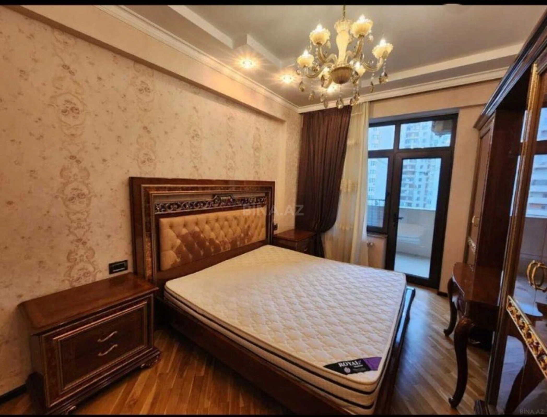 Kirayə verilir 2 otaqlı mənzil 115 m²