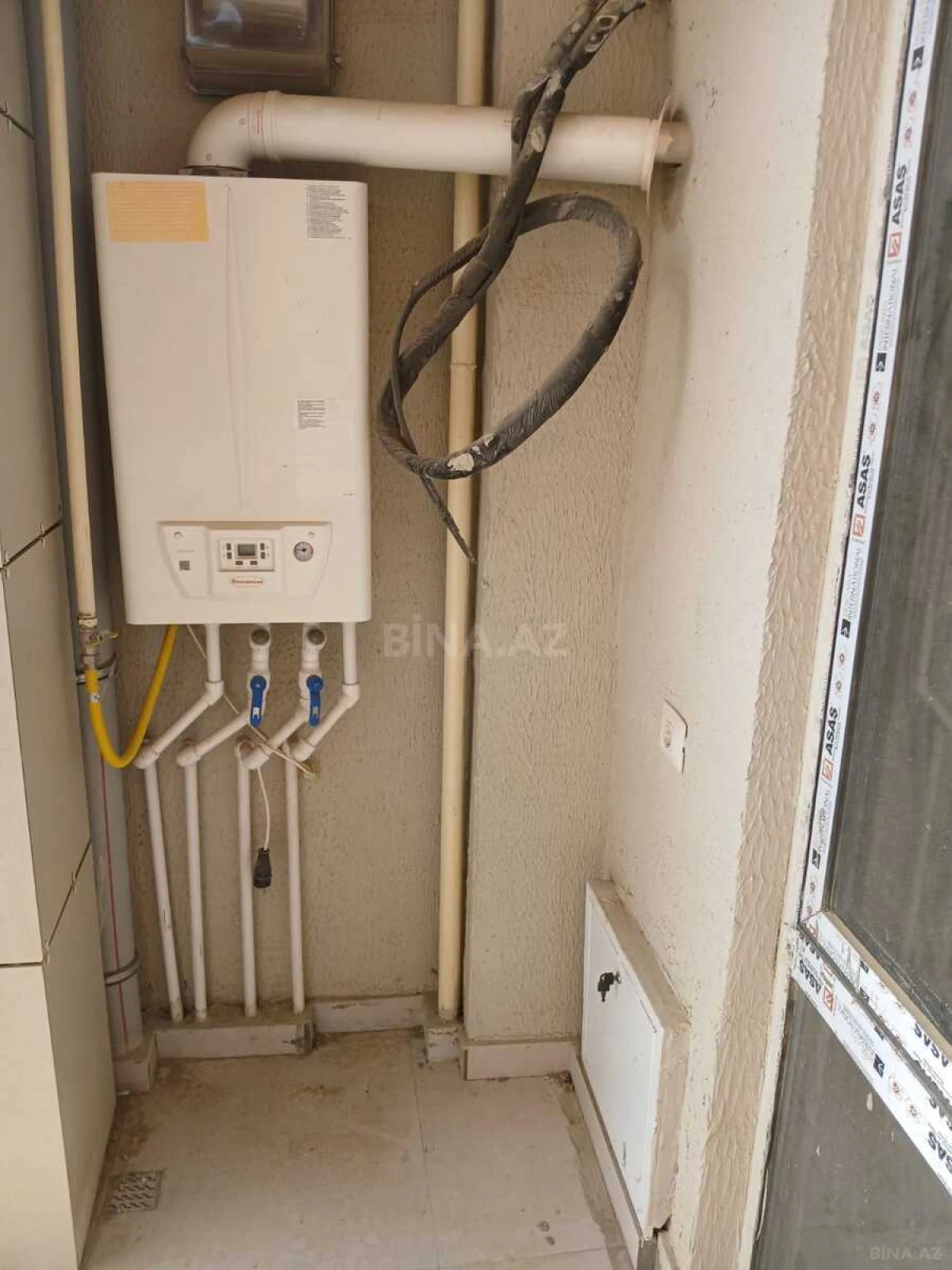 Satılır 3 otaqlı mənzil 88 m²