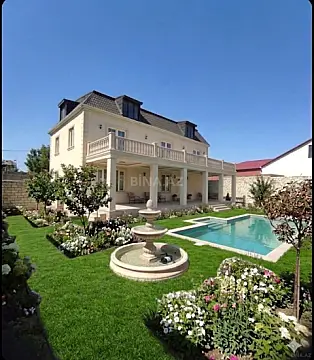 Satılır 6 otaqlı həyət evi 450 m²