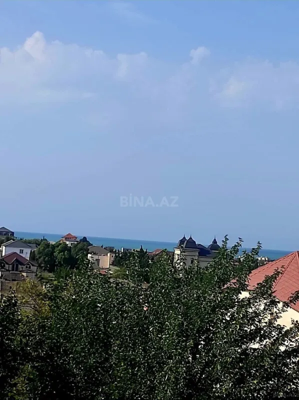 Satılır 6 otaqlı həyət evi 450 m²