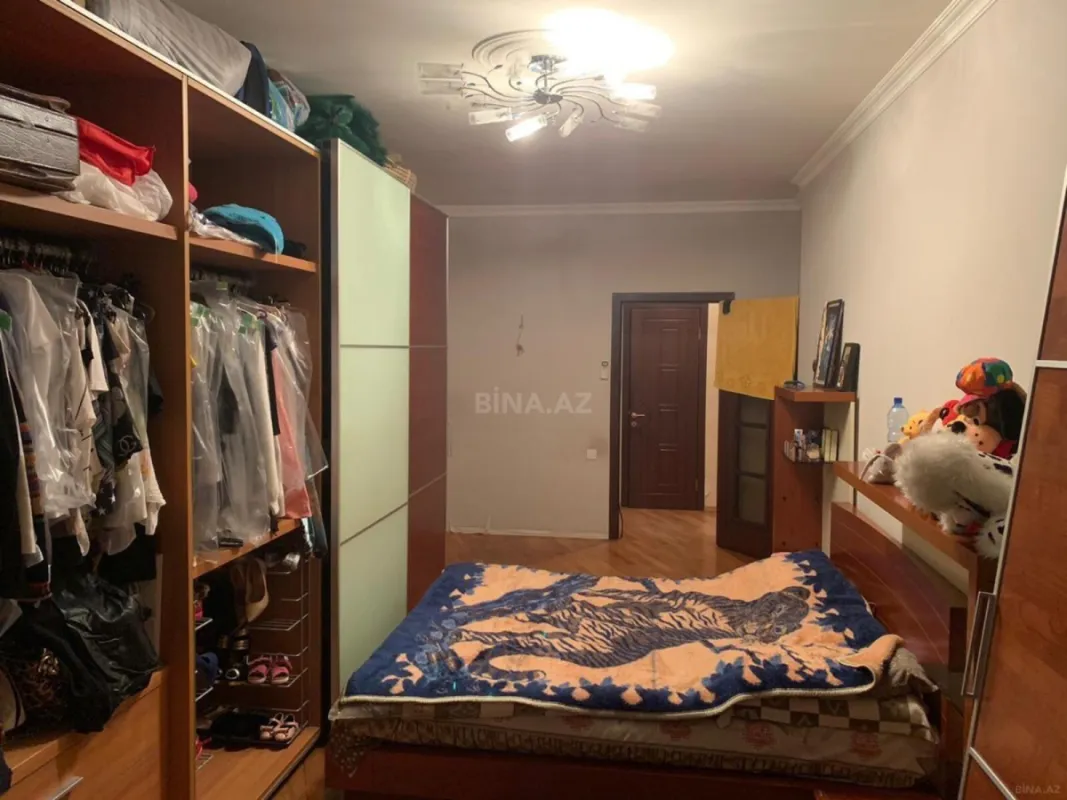 Satılır 2 otaqlı mənzil 86 m²