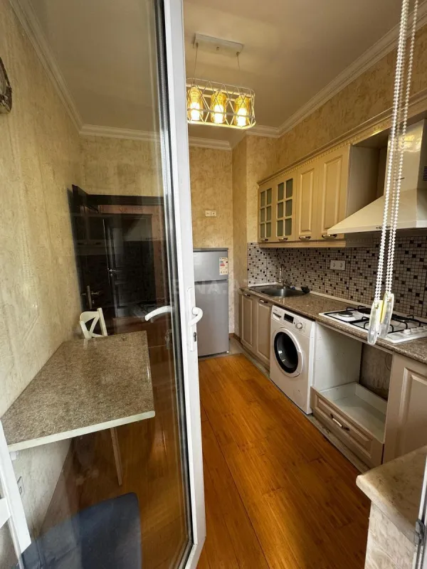 Satılır 2 otaqlı mənzil 55 m²