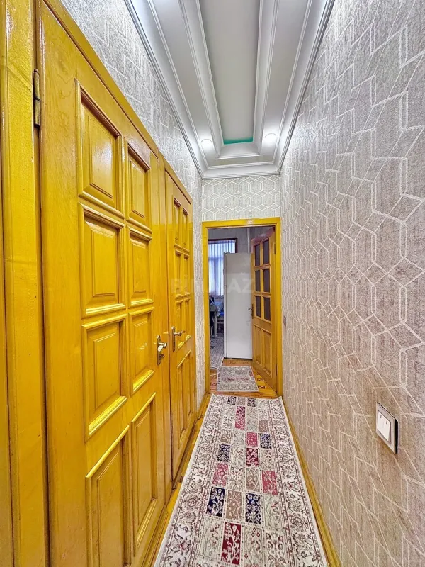Satılır 5 otaqlı mənzil 115 m²