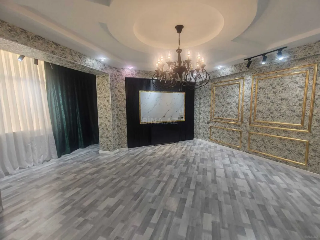 Satılır 4 otaqlı mənzil 165 m²