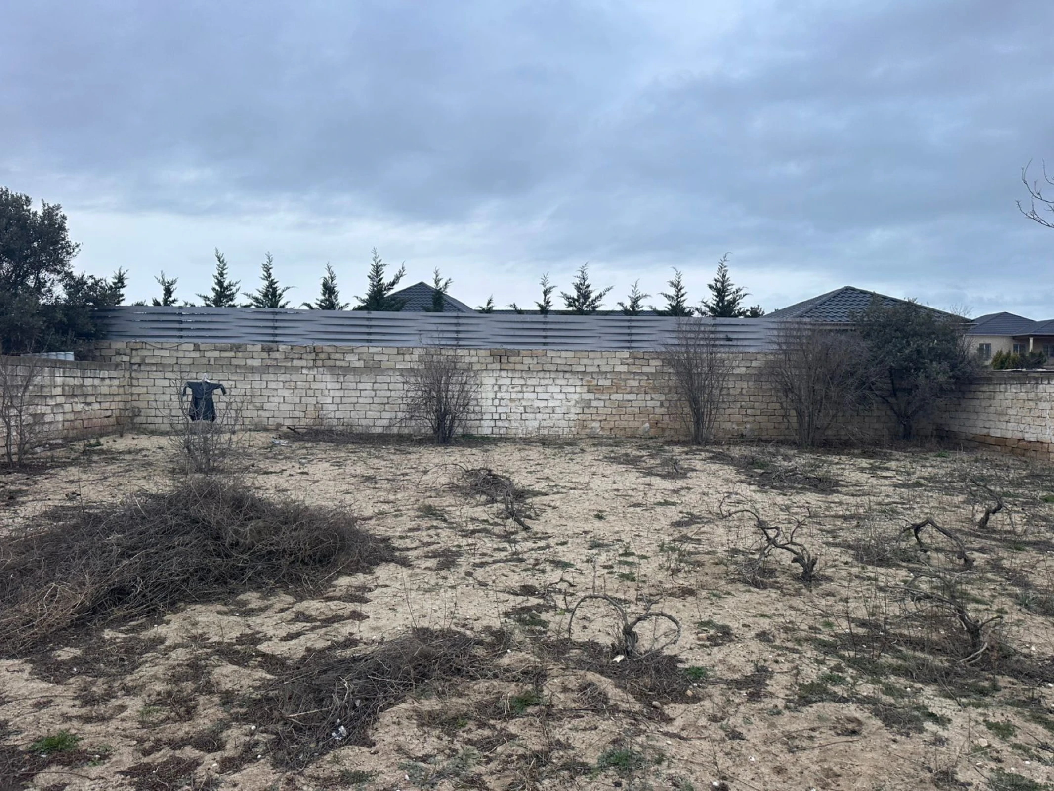 Satılır torpaq sahəsi 4 m²