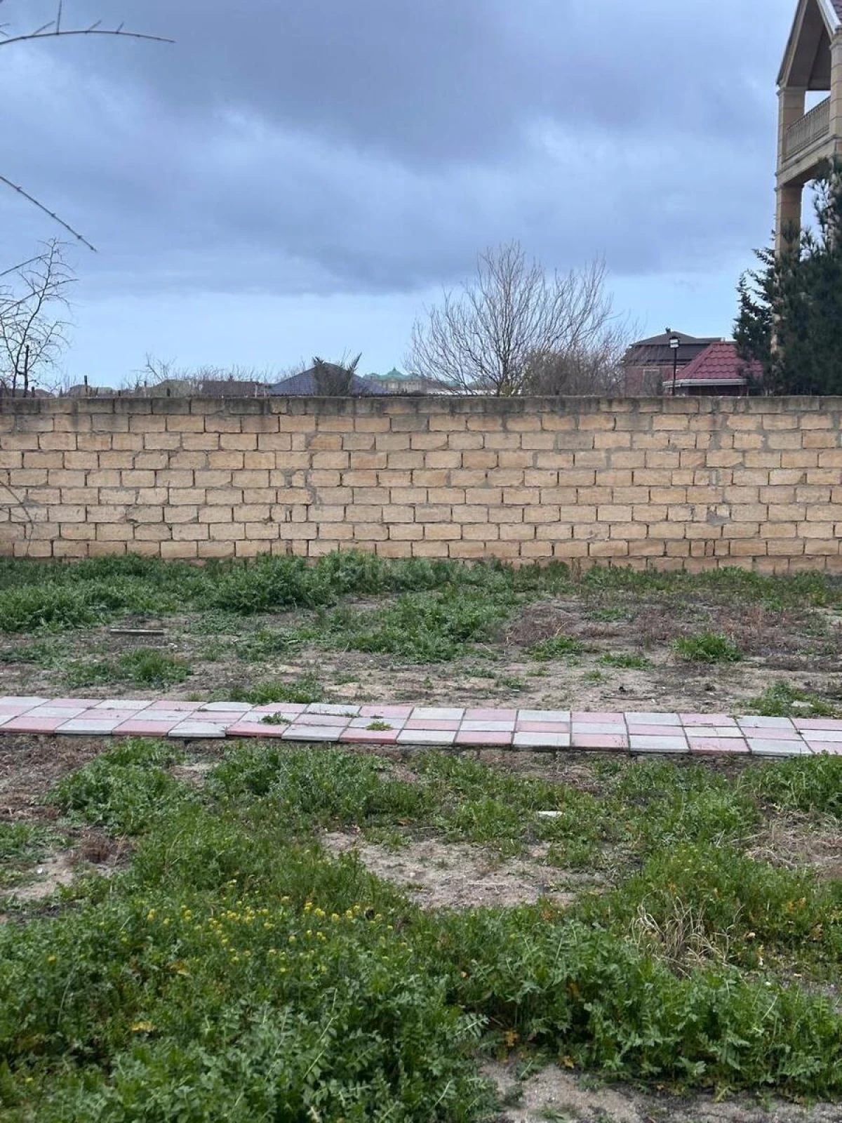 Satılır torpaq sahəsi 2 m²