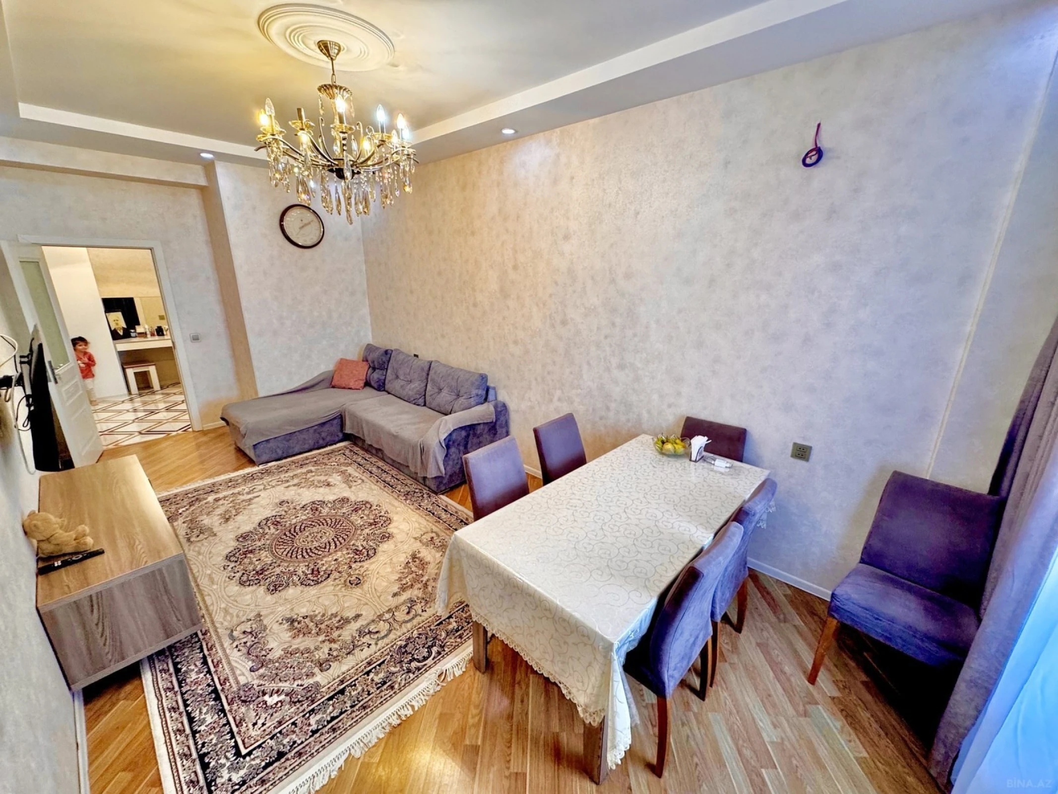 Satılır 2 otaqlı mənzil 71 m²