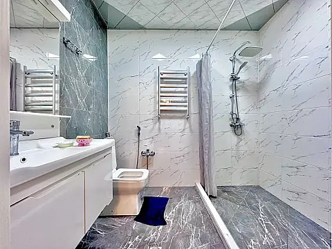 Satılır 2 otaqlı mənzil 71 m²