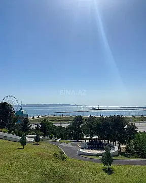 Satılır 4 otaqlı mənzil 163 m² — Bakı 4 otaq 163.00 m²