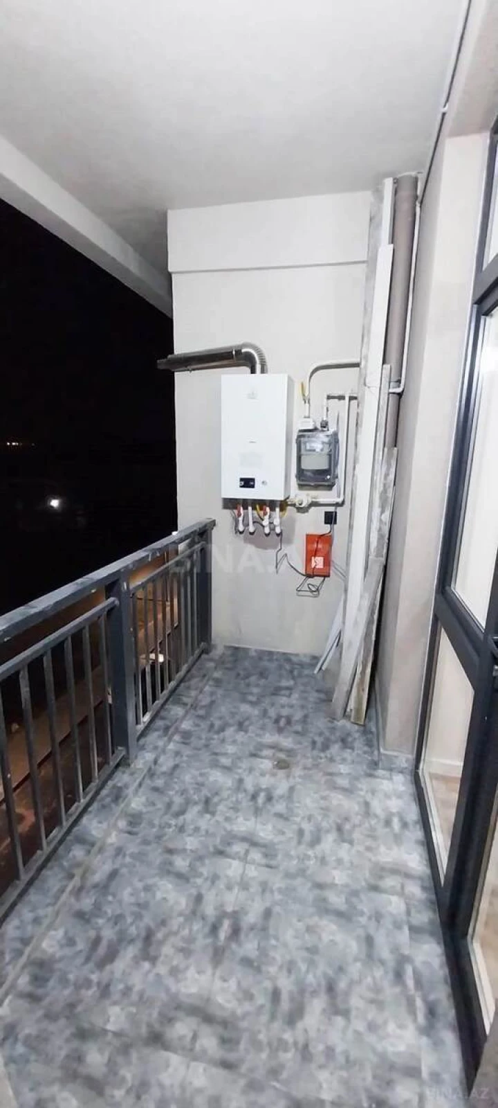 Satılır 2 otaqlı mənzil 60 m²