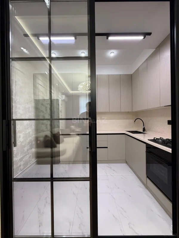Satılır 3 otaqlı mənzil 91 m²