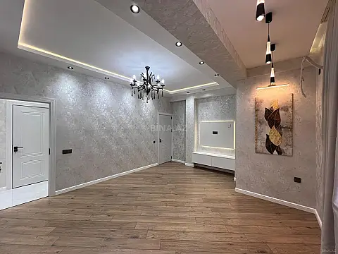 Satılır 3 otaqlı mənzil 79 m²