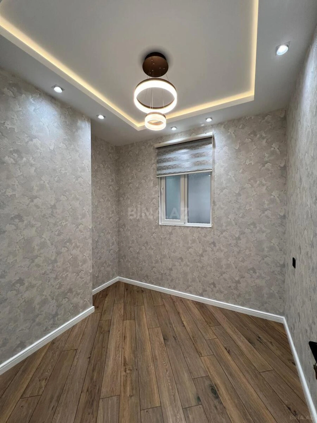 Satılır 3 otaqlı mənzil 79 m²
