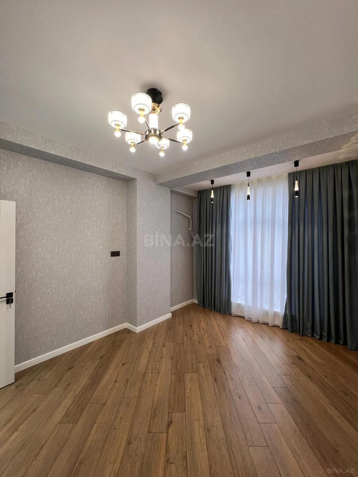 Satılır 3 otaqlı mənzil 79 m²