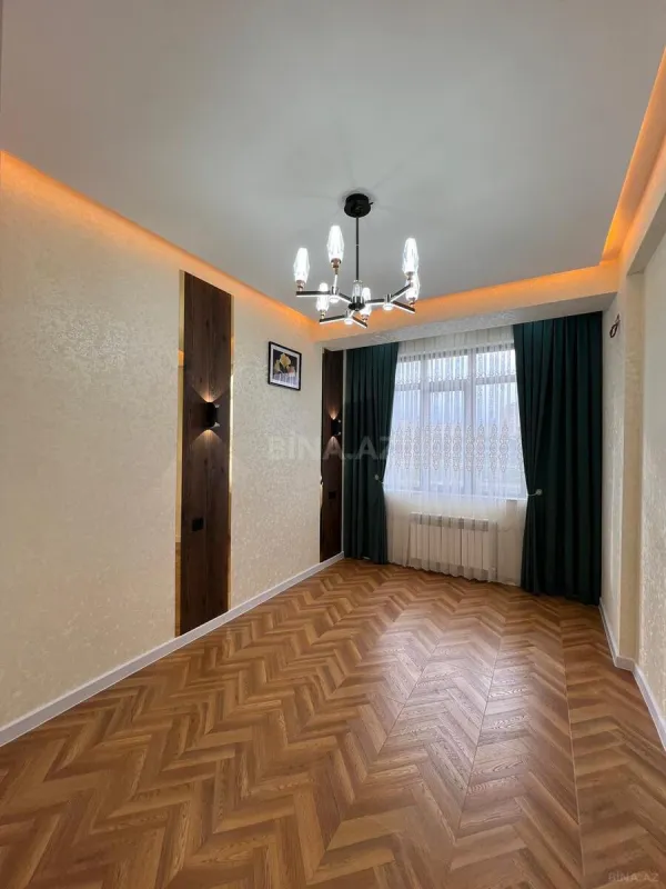 Satılır 3 otaqlı mənzil 93 m²
