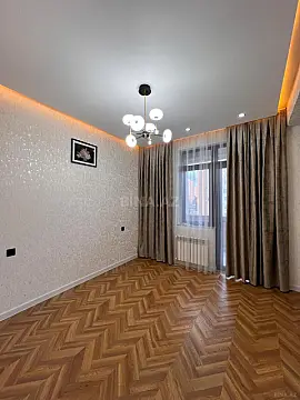 Satılır 3 otaqlı mənzil 93 m²