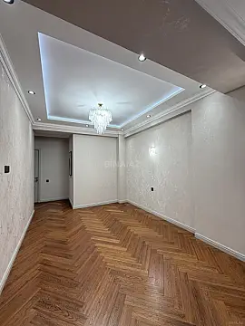 Satılır 3 otaqlı mənzil 138 m²