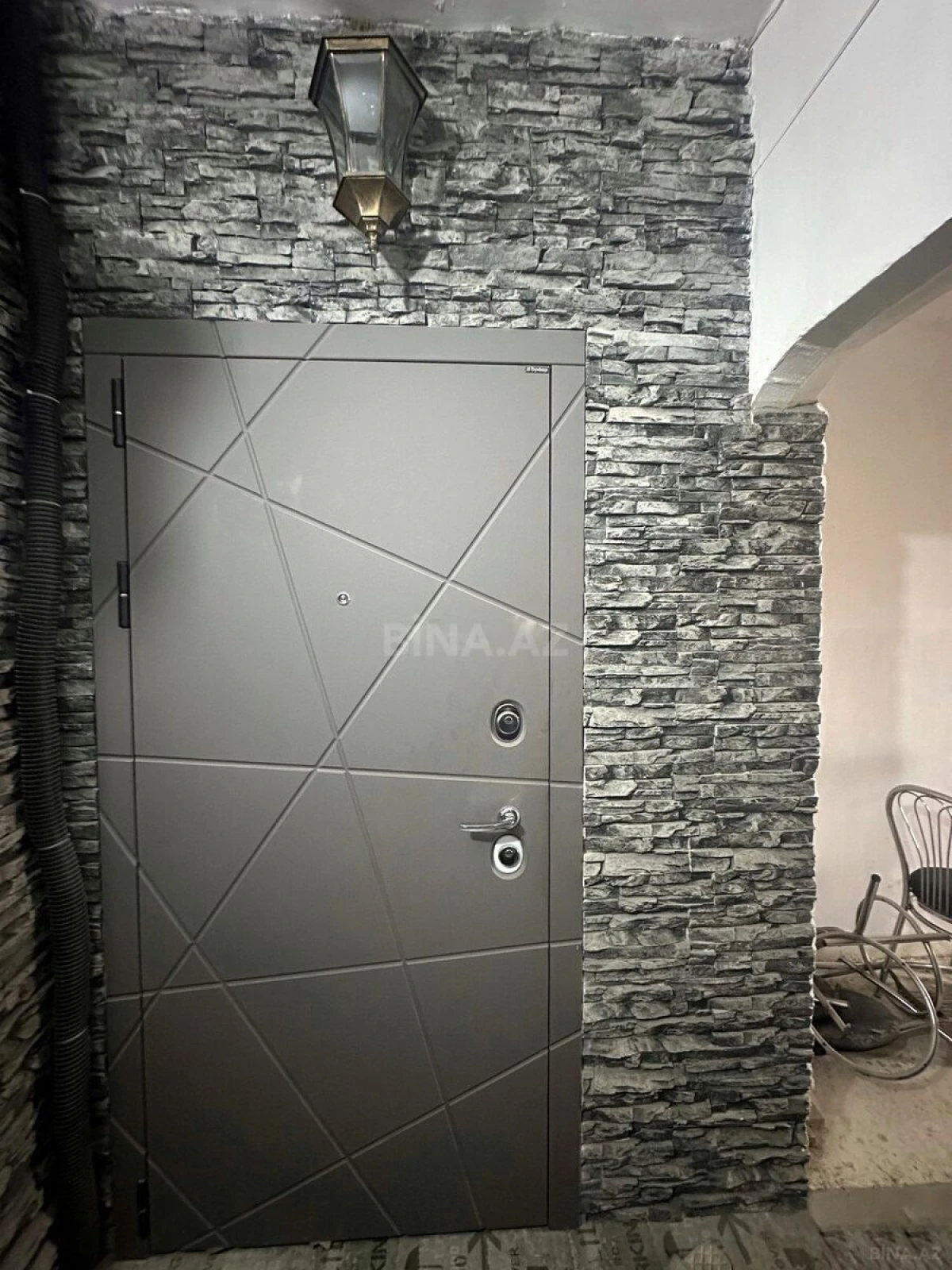 Satılır 3 otaqlı mənzil 95 m²