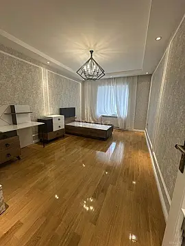 Satılır 3 otaqlı mənzil 95 m²