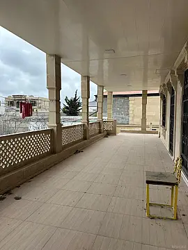 Satılır 4 otaqlı həyət evi 280 m²
